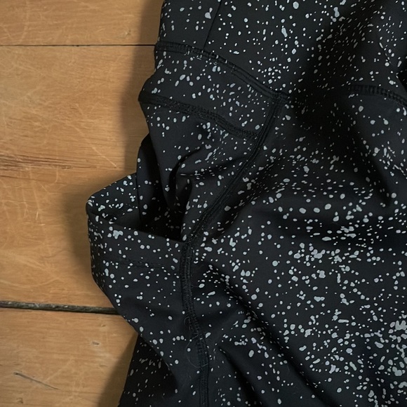 Zyia - Picture 5 of 8